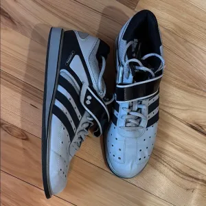 Adidas Men's Gray and Black Weightlifting Shoes SZ 10.5