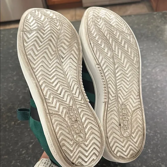 Adidas Men's Green Sneakers size 9.5