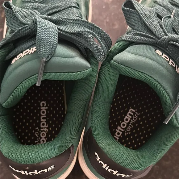 Adidas Men's Green Sneakers size 9.5