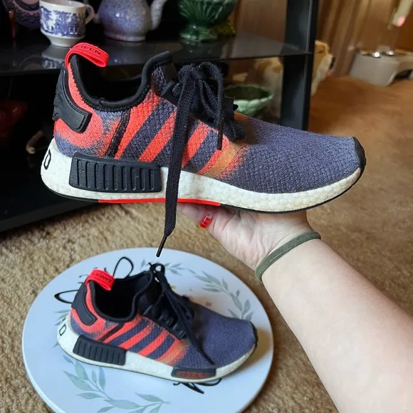Adidas NMD R1 J Core Black Solar Red Orange Size 6 Sneakers.