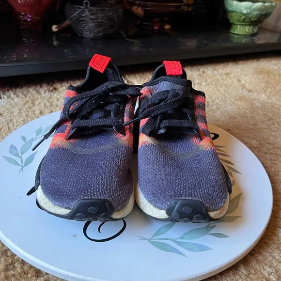 Adidas NMD R1 J Core Black Solar Red Orange Size 6 Sneakers.