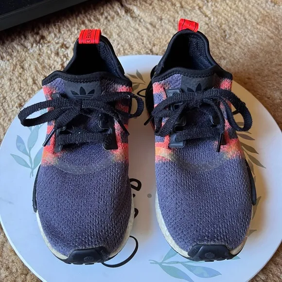 Adidas NMD R1 J Core Black Solar Red Orange Size 6 Sneakers.