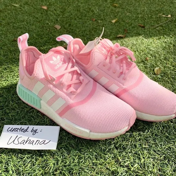 Adidas nmd R1 pink shoes