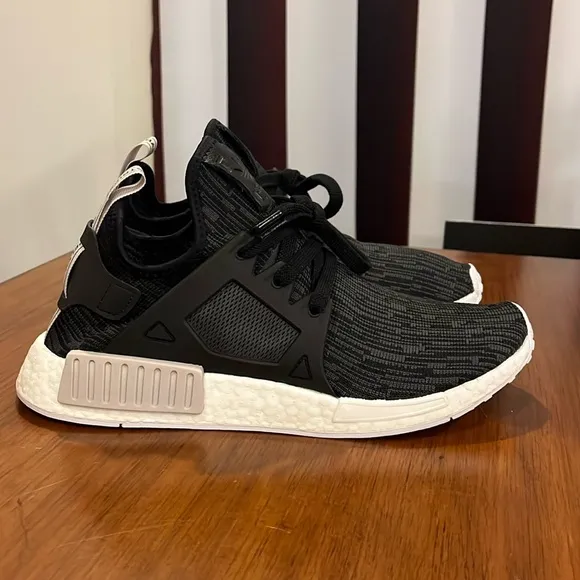 Adidas NMD XR1 PK Primeknit shoes sneakers Boost new BB2370 Women’s Size 10