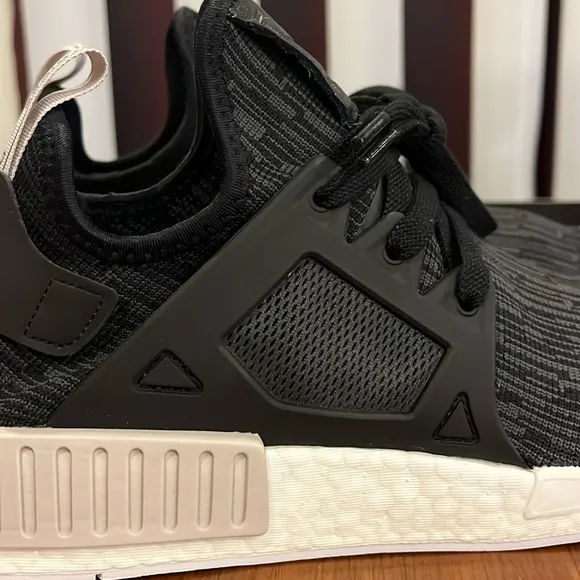 Adidas NMD XR1 PK Primeknit shoes sneakers Boost new BB2370 Women’s Size 10