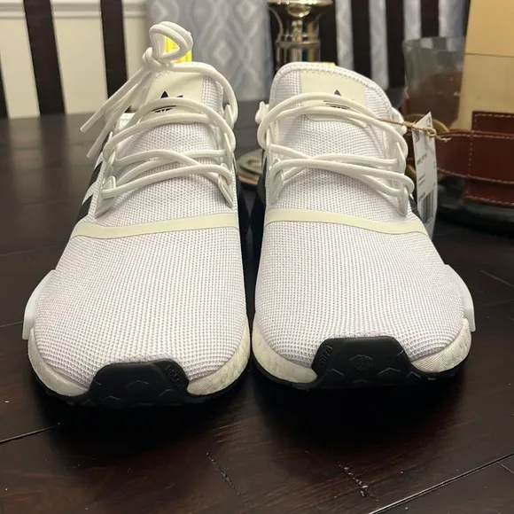Adidas NMD_R1 NMD Boost shoes sneakers IE9624 white black Women’s Size 7.5