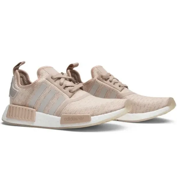 Adidas NMD_R1 NMD Boost shoes sneakers new CQ2012 ash pink Women’s Size 9
