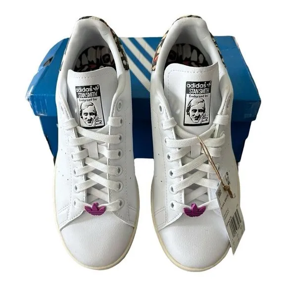 Adidas Original Stan Smith Butterfly Touched Women’s Athletic Shoe Size 7 White