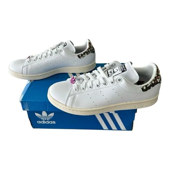 Adidas Original Stan Smith Butterfly Touched Women’s Athletic Shoe Size 7 White