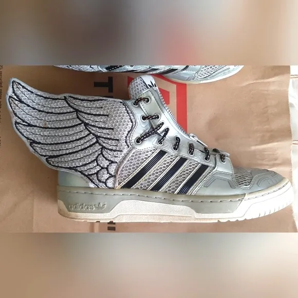 Adidas Originals X Jeremy Scott Wings 2.0