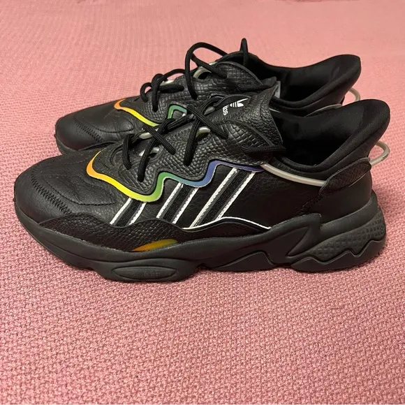 Adidas Ozweego sneakers Women’s size 10 black shoes