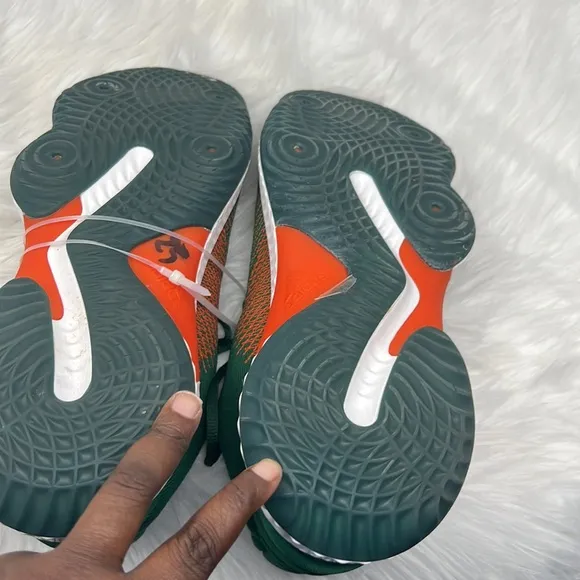 Adidas Pro Bounce 2018 Miami Hurricanes Shoes Men’s Size 13
