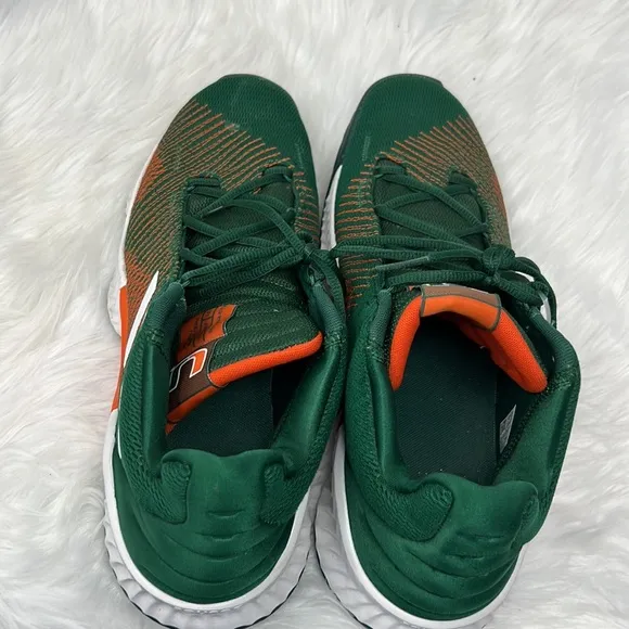 Adidas Pro Bounce 2018 Miami Hurricanes Shoes Men’s Size 13