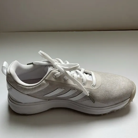 Adidas S2G SL Women’s Spikeless Golf Shoes Sneakers 7 NEW