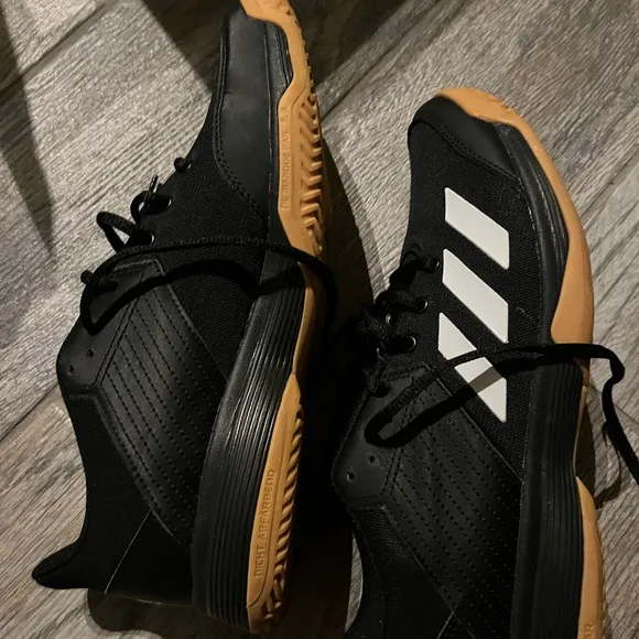 Adidas shoes for men’s, NWOT