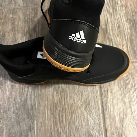 Adidas shoes for men’s, NWOT