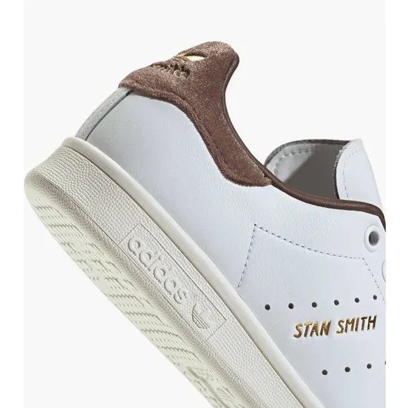 Adidas Stan Smith NWT women’s shoes white brown gold size 8