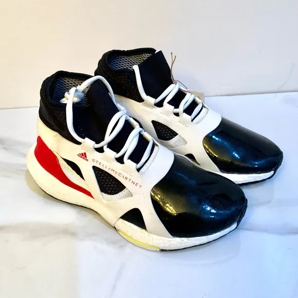 Adidas Stella McCartney UltraBoost 21 Women’s Sz 6