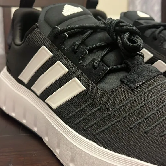 Adidas Swift Run 23 shoes sneakers new black ID4981 Men’s Sizes