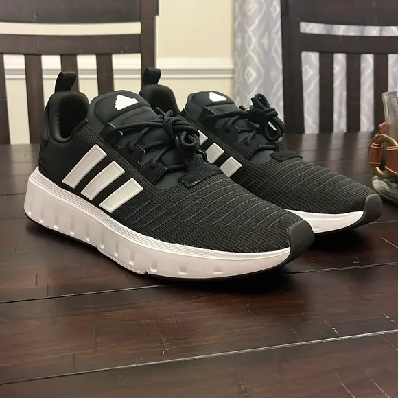 Adidas Swift Run 23 shoes sneakers new black ID4981 Men’s Sizes