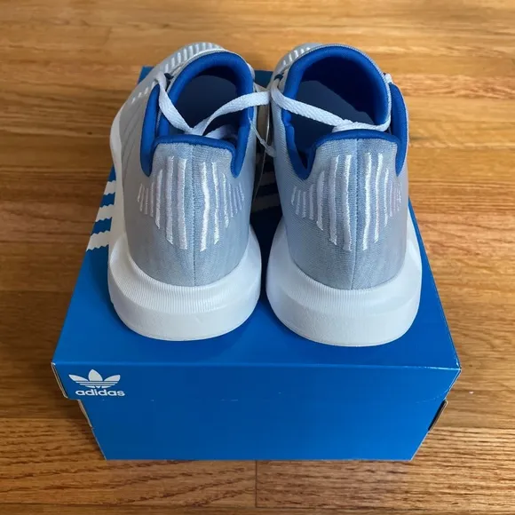 Adidas Swift Run Blue / White Shoes