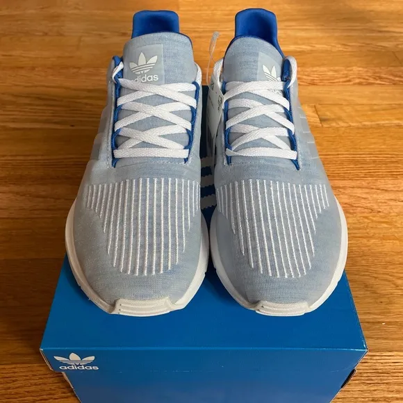 Adidas Swift Run Blue / White Shoes