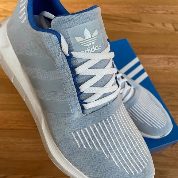 Adidas Swift Run Blue / White Shoes