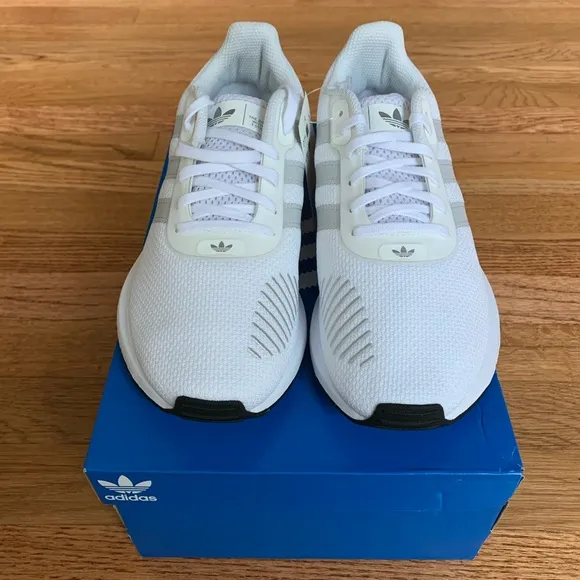 Adidas Swift Run RF Women’s Shoes