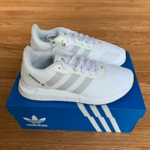 Adidas Swift Run RF Women’s Shoes