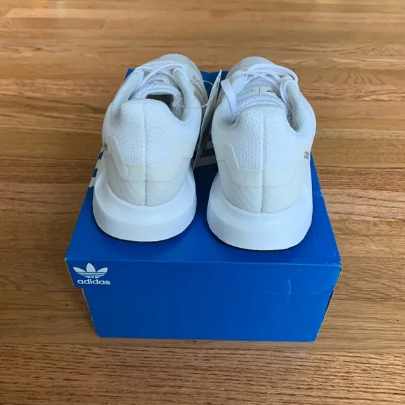 Adidas Swift Run RF Women’s Shoes