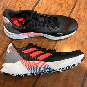 Adidas Terrex 249 Agravic Trail shoes women’s 7.5 black pink running athletic
