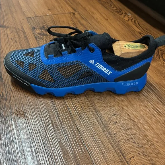 adidas Terrex Climacool Voyager Aqua Trail Running Shoes Size 8.5
