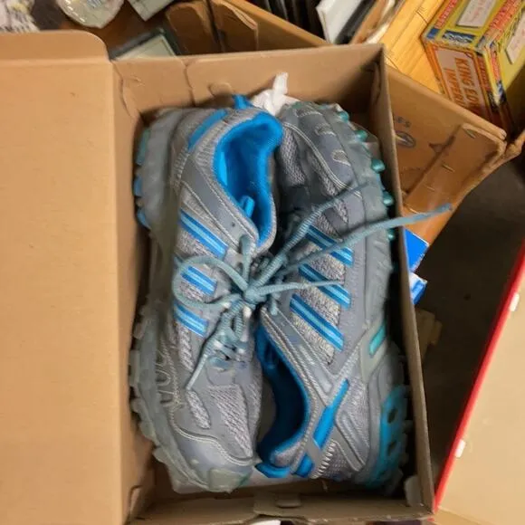 Adidas Terrex Eastrail Gore Hiking Shoes Gray size 10