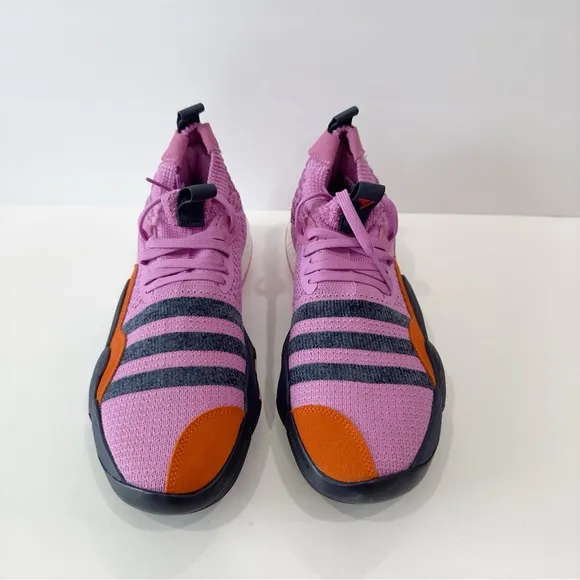 Adidas Trae Young  Men’s Basketball Shoes