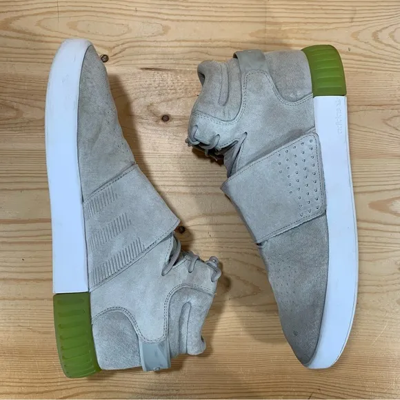 Adidas Tubular Invader Strap Shoes# BB5040Suede Upper Men’s 11.5 Grey Sesame