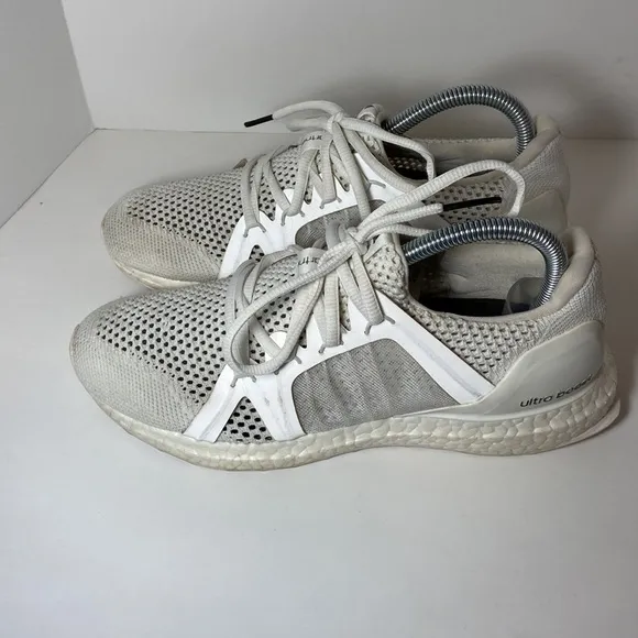 Adidas Ultra Boost And Stella McCartney Collab Shoes Size 6.5 All White Sneakers