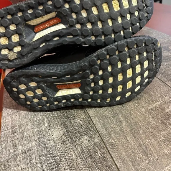 Adidas ultra boost women’s 9.5