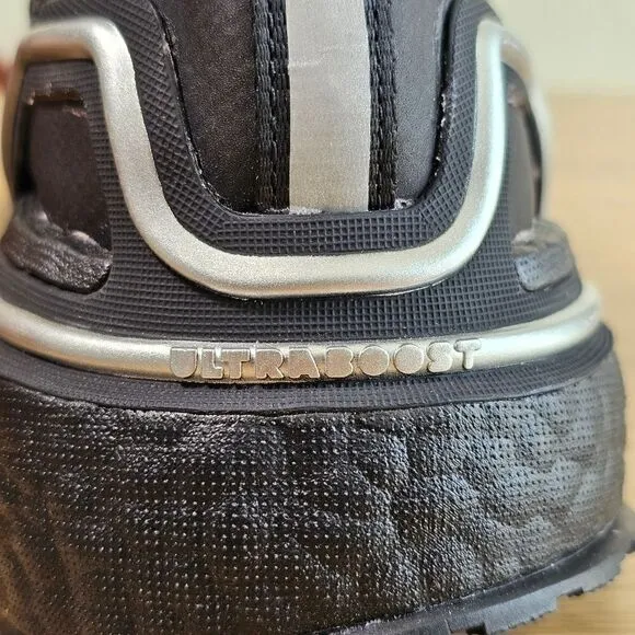 Adidas Ultraboost 20 Cold Ready Running Shoes Women’s 6 Black Silver Q46487 New