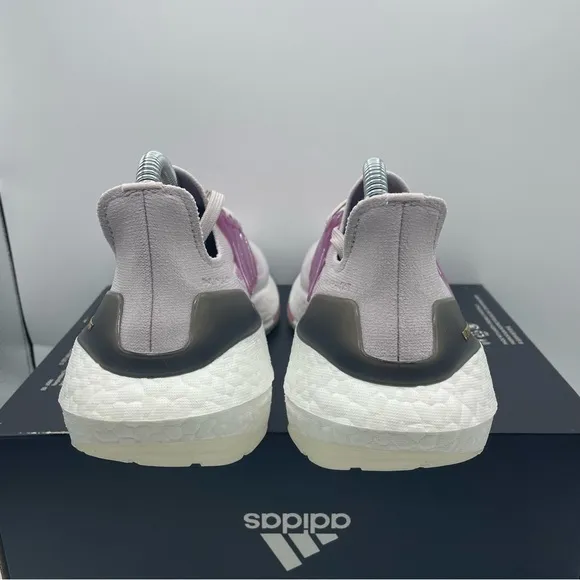 Adidas Ultraboost 21 Ice Purple Size 6.5 S23831 Women’s Shoes NEW.