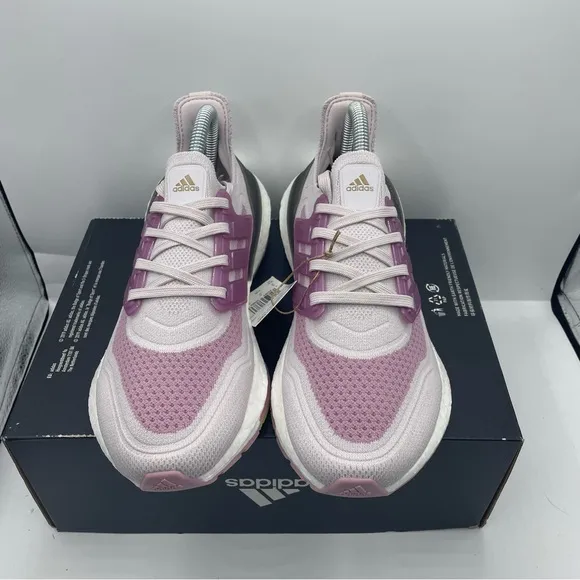 Adidas Ultraboost 21 Ice Purple Size 6.5 S23831 Women’s Shoes NEW.