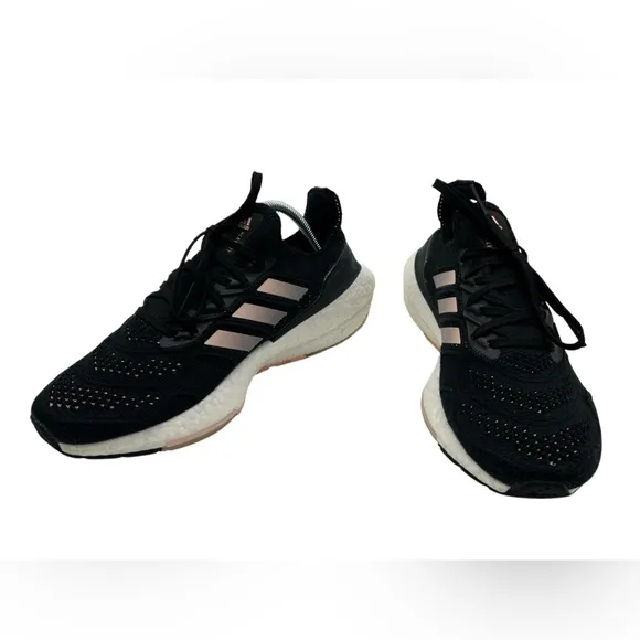 Adidas UltraBoost 22 Heat.RDY Black Clear Orange Women’s Size 9.5 Great Cond!!