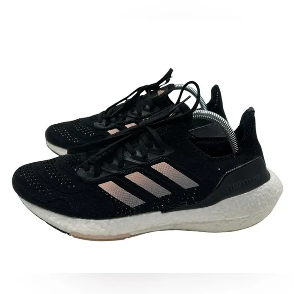 Adidas UltraBoost 22 Heat.RDY Black Clear Orange Women’s Size 9.5 Great Cond!!