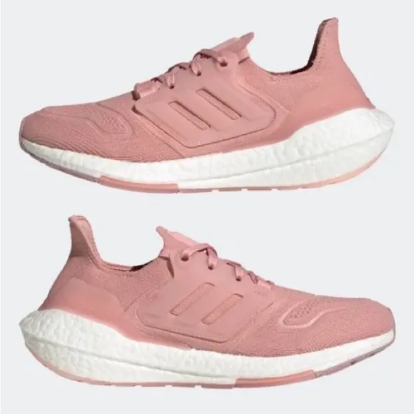 adidas UltraBOOST 22 Wonder Mauve Pink