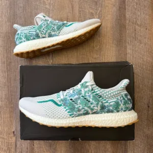 Adidas Ultraboost 5.0 DNA Cloud White Green