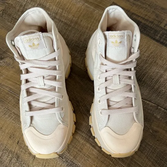 Adidas Unisex Boots High Top Halo Ivory Shoes Size 5Street City