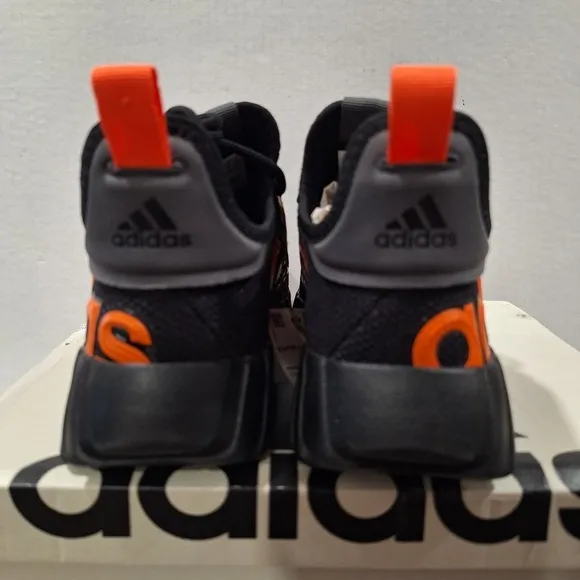 Adidas Unisex Kaptir 3.0‎ Black Lace-Up Running Shoes  Size 4 Youth IG2488 NEW