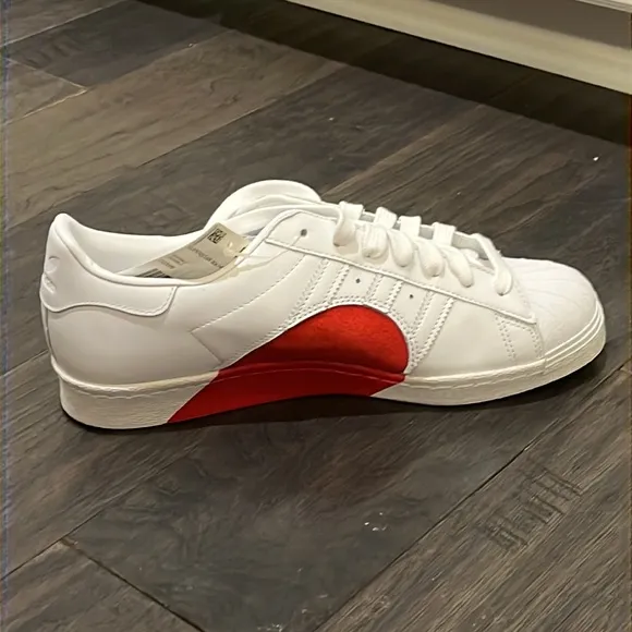 Adidas Valentine’s Day Heart Superstar 80s HH shoes sneakers CQ3009 Women’s Sz 7
