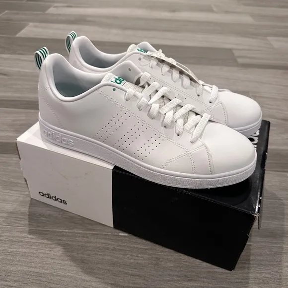 Adidas VS Advantage CL white tennis shoes sneakers