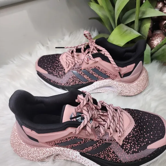 Adidas Women ALPHATORSION 2.0 SHOESSize8.5 new