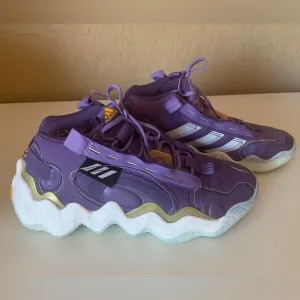 Adidas Women’s Exhibit B Candace Parker Mid Basketball Shoes